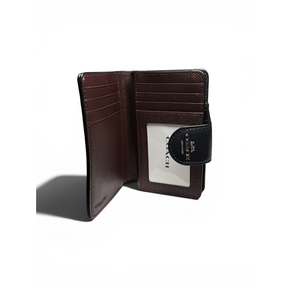 NWT Medium Corner Zip Wallet CF233 SVBHP - Picture 10 of 11